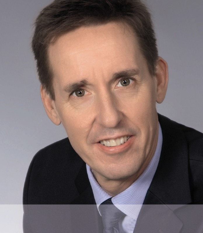 Thomas Schmitz Thomas Schmitz